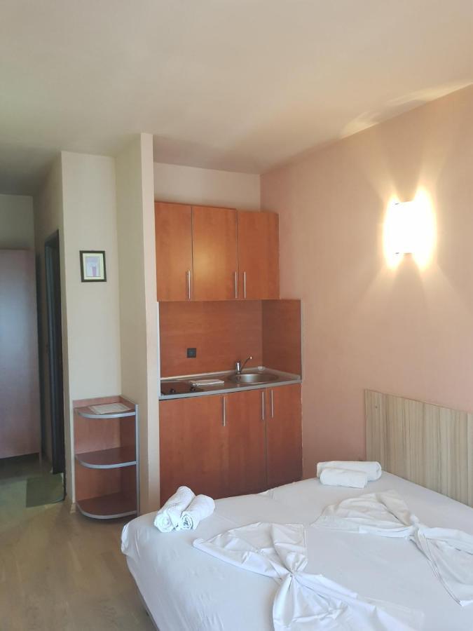 Vilaelenamarko Budva Exterior photo